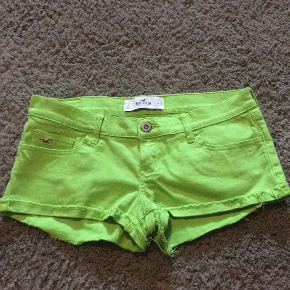 Hollister lime green short shorts Sz 7 W-28
